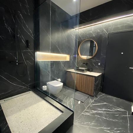 Athens Center Boutique Suites Dış mekan fotoğraf
